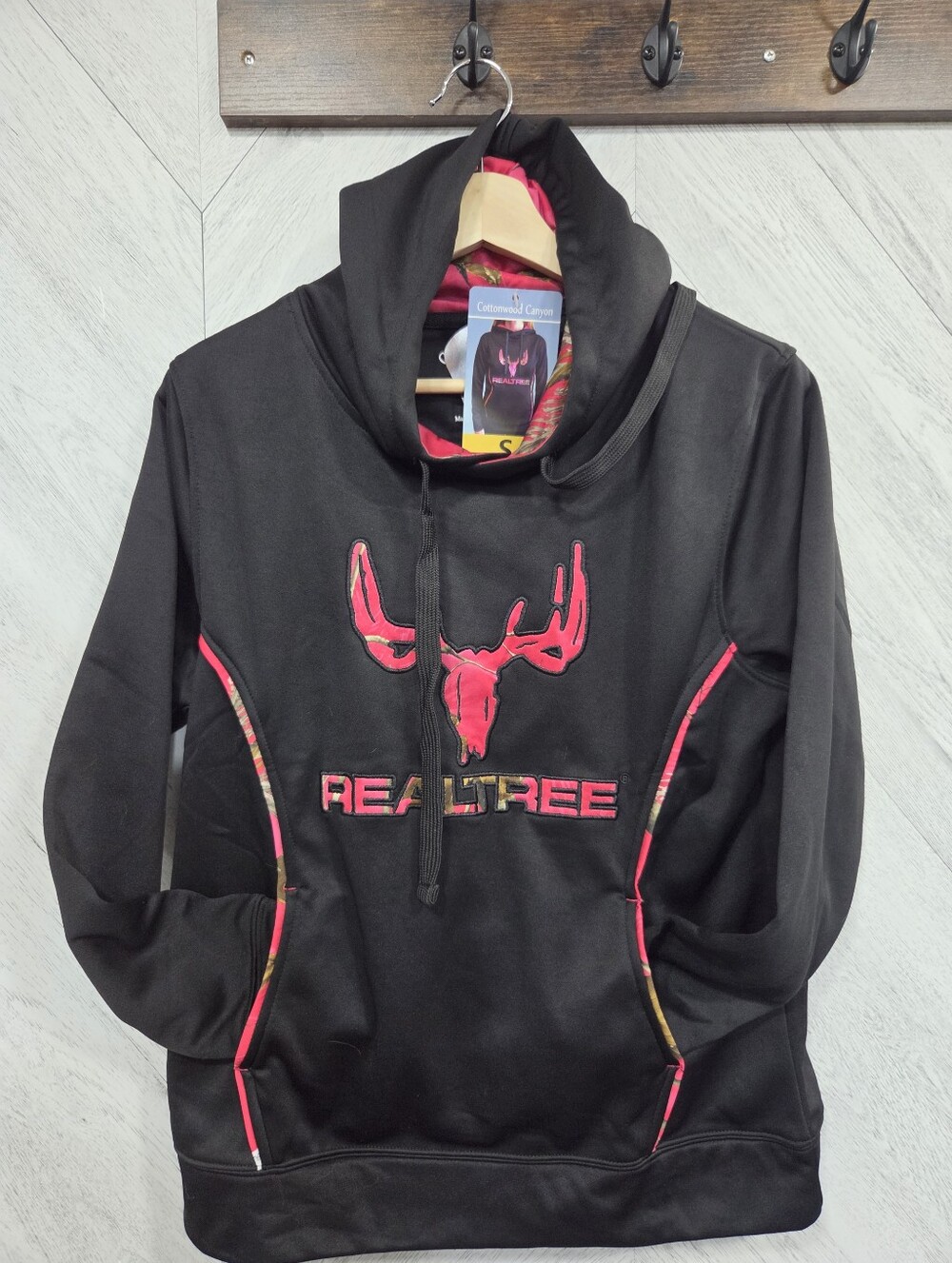 Realtree Ladies Size Small Black Hoodie Pink Camo Accents